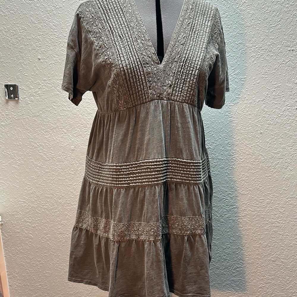 Lucky Brand Cotton V-Neck Mini Dress Pintucks Lace Tiered Raven Gray Small